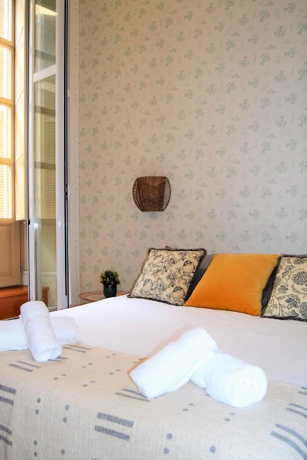 Coqueto Apartamento Junto A La Catedral De Malaga. Daire Dış mekan fotoğraf